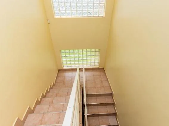 L&R Homes Καμπάλα 0*,