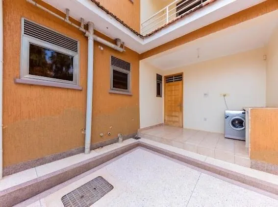 L&R Homes Καμπάλα 0*,  Ουγκάντα