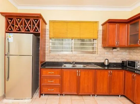 Διαμέρισμα L&R Homes Καμπάλα